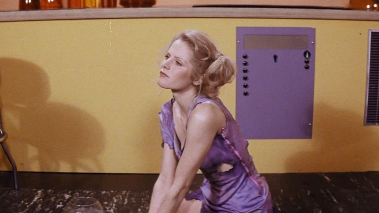 Backdrop – Liebe im Raumschiff Venus