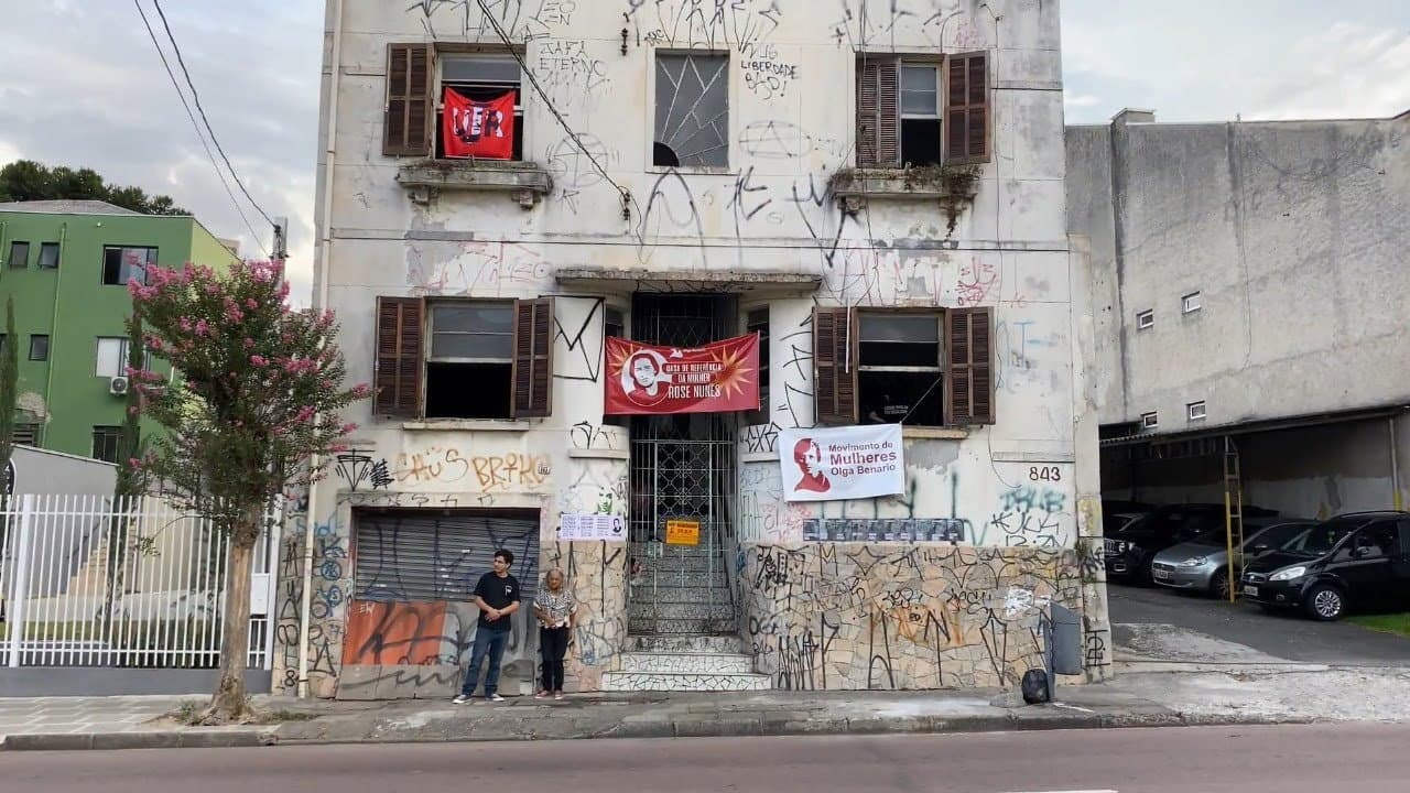 Backdrop – Rose Nunes Vive!