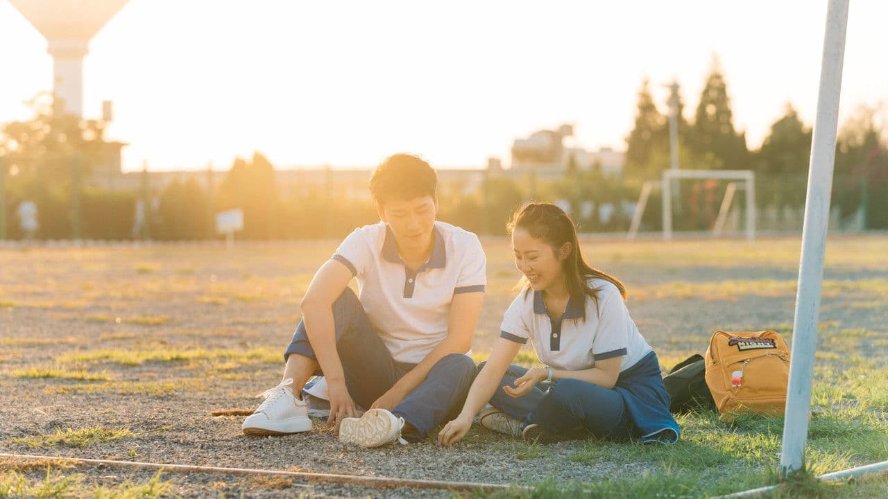 Backdrop – 刻在书桌上的时光