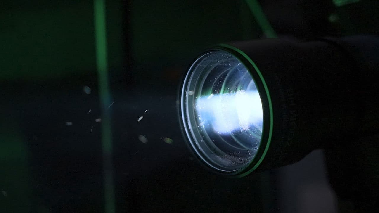 Backdrop – Retratos no Escuro