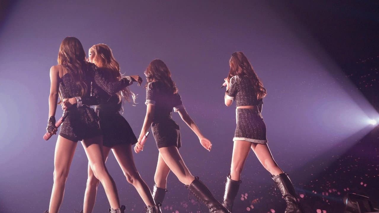 Backdrop – BLACKPINK WORLD TOUR [IN YOUR AREA]