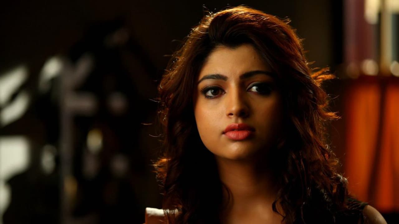 Backdrop – പ്രെയ്സ് ദി ലോര്‍ഡ്‌