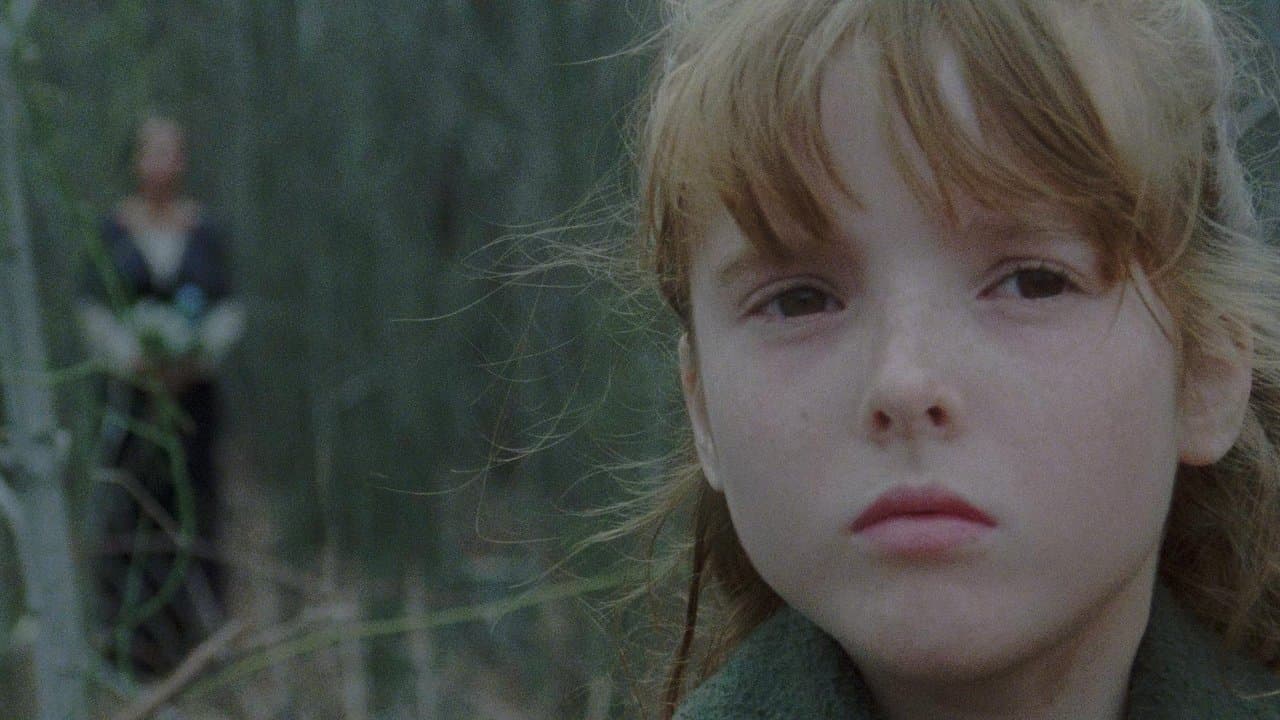 Backdrop – Das Haus an der Friedhofmauer