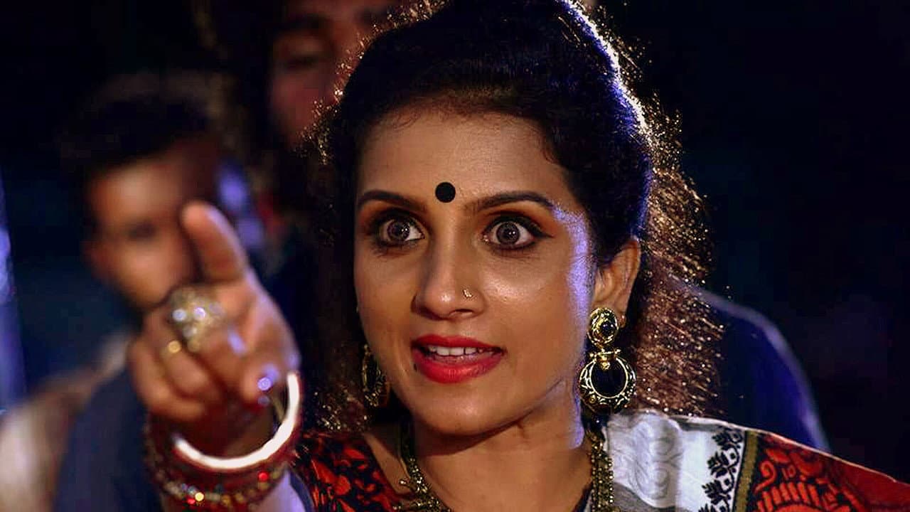 Backdrop – ഒരു മലയാളം കളര്‍ പടം
