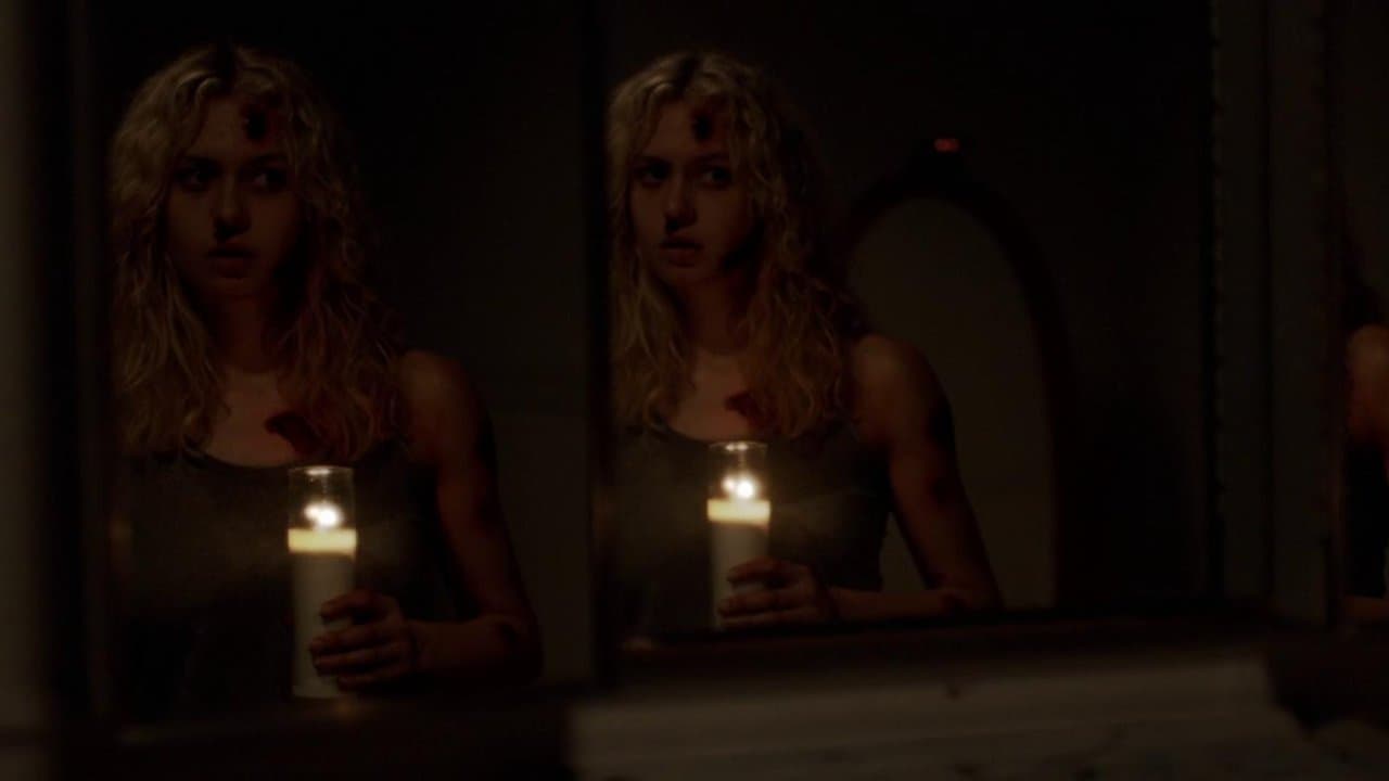 Backdrop – Apartment 212