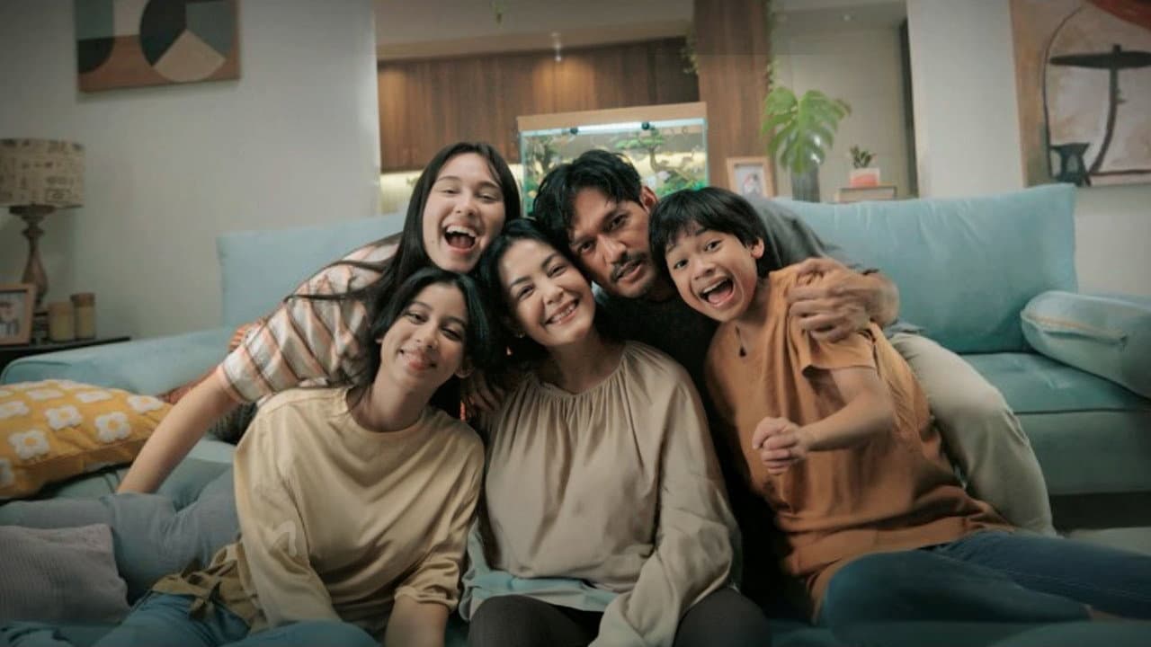 Backdrop – Yang Lain Boleh Hilang Asal Kau Jangan