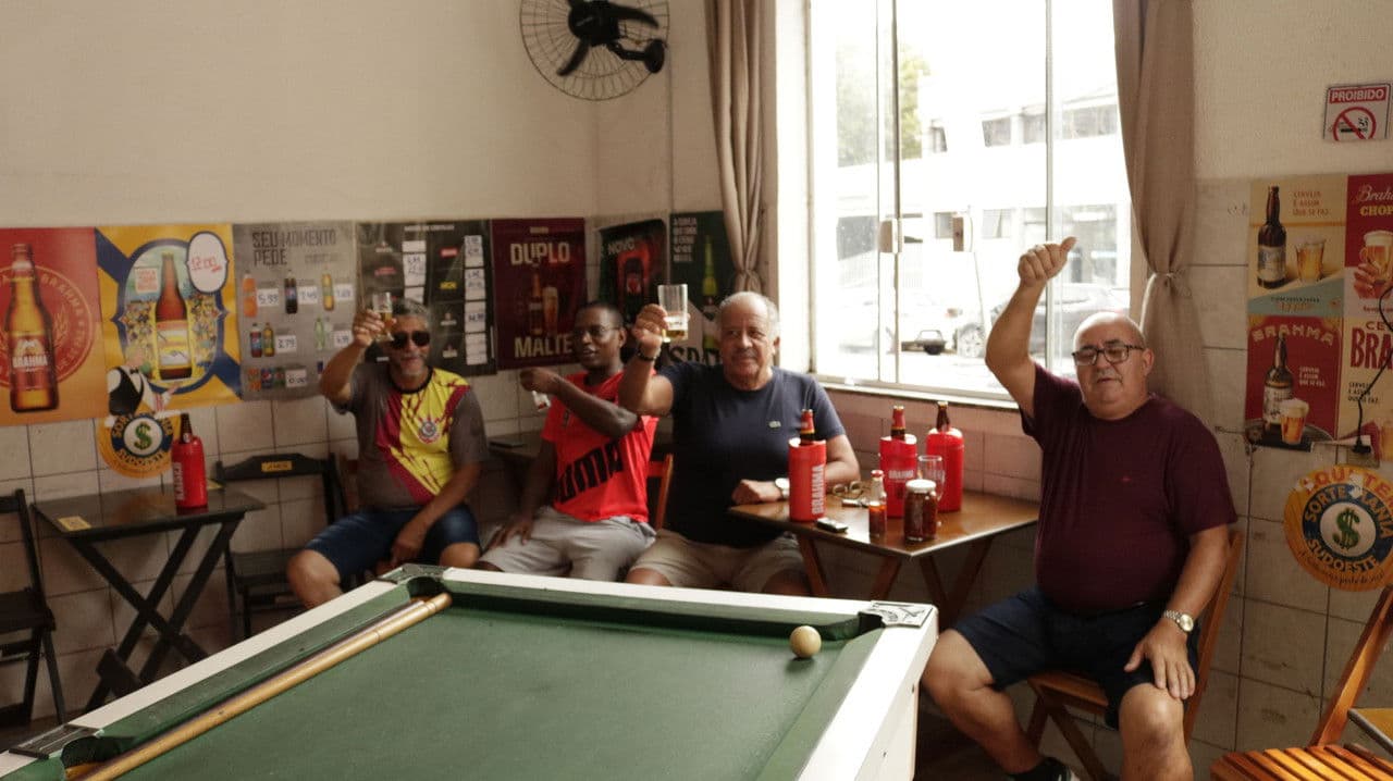 Backdrop – Fiado Só Amanhã