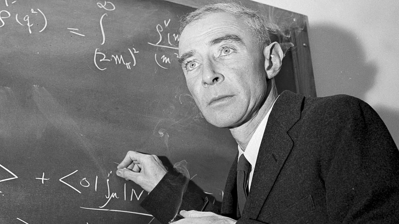 Backdrop – To End All War: Oppenheimer & the Atomic Bomb