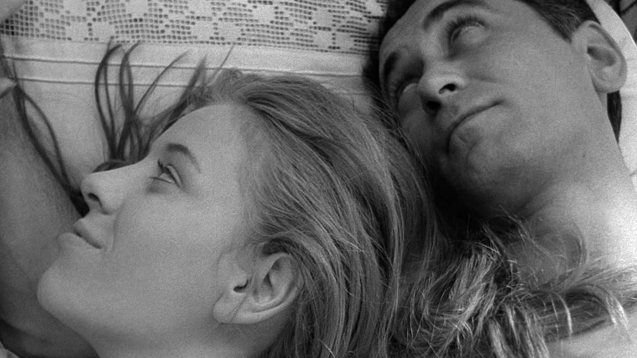 Backdrop – Ljubavni slucaj ili tragedija sluzbenice P.T.T.