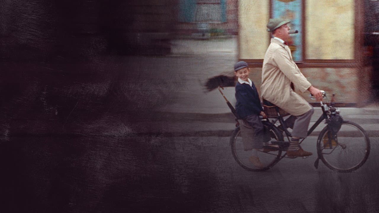 Backdrop – Jacques Tati, tombé de la lune