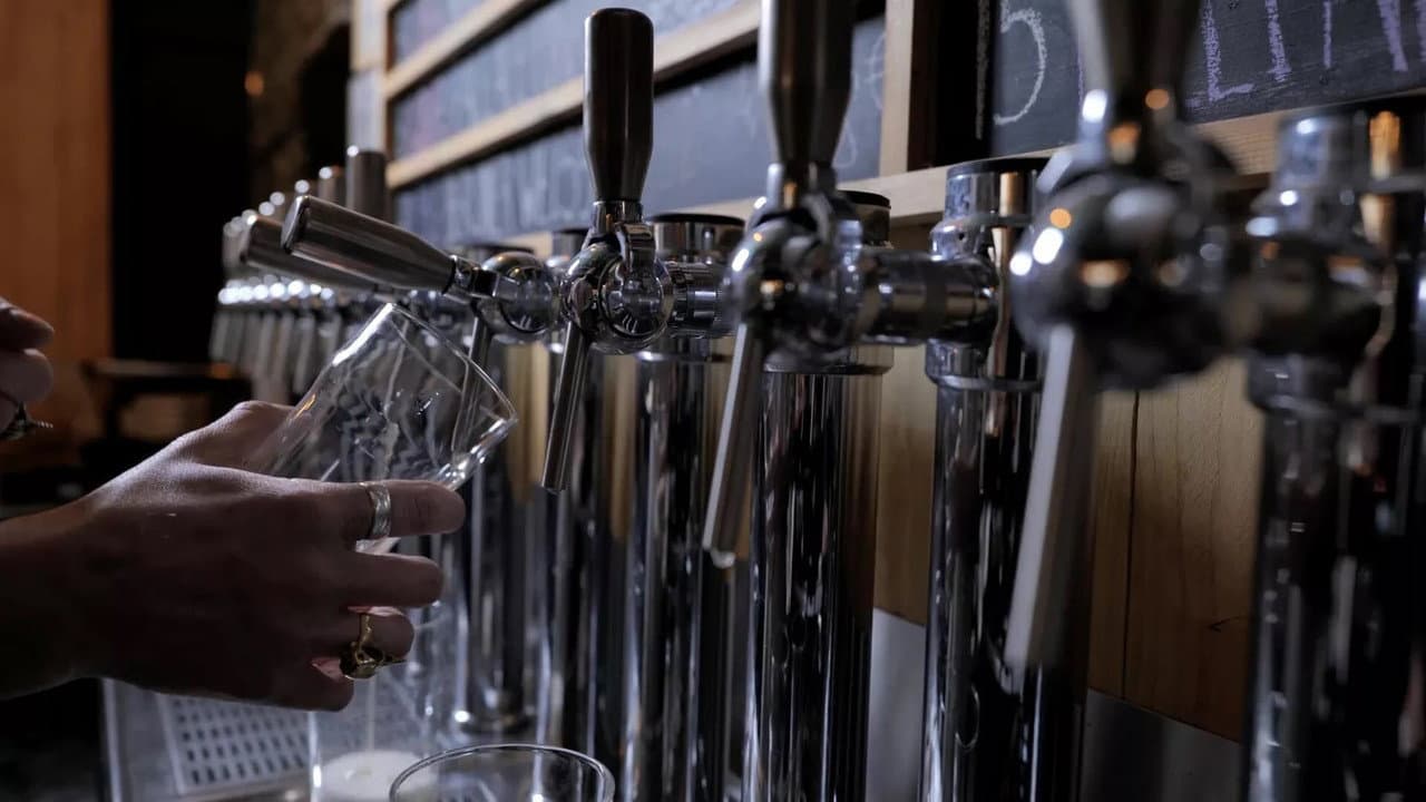 Backdrop – Bière, la pression monte