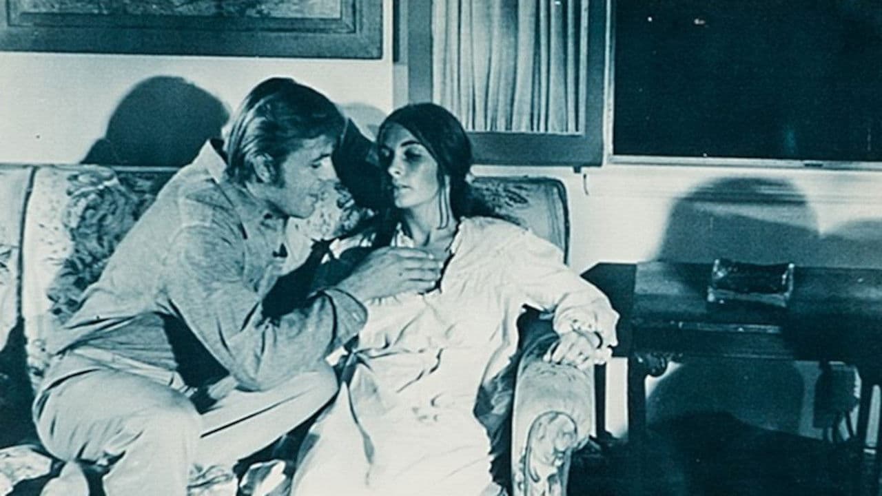 Backdrop – Chain Gang Women