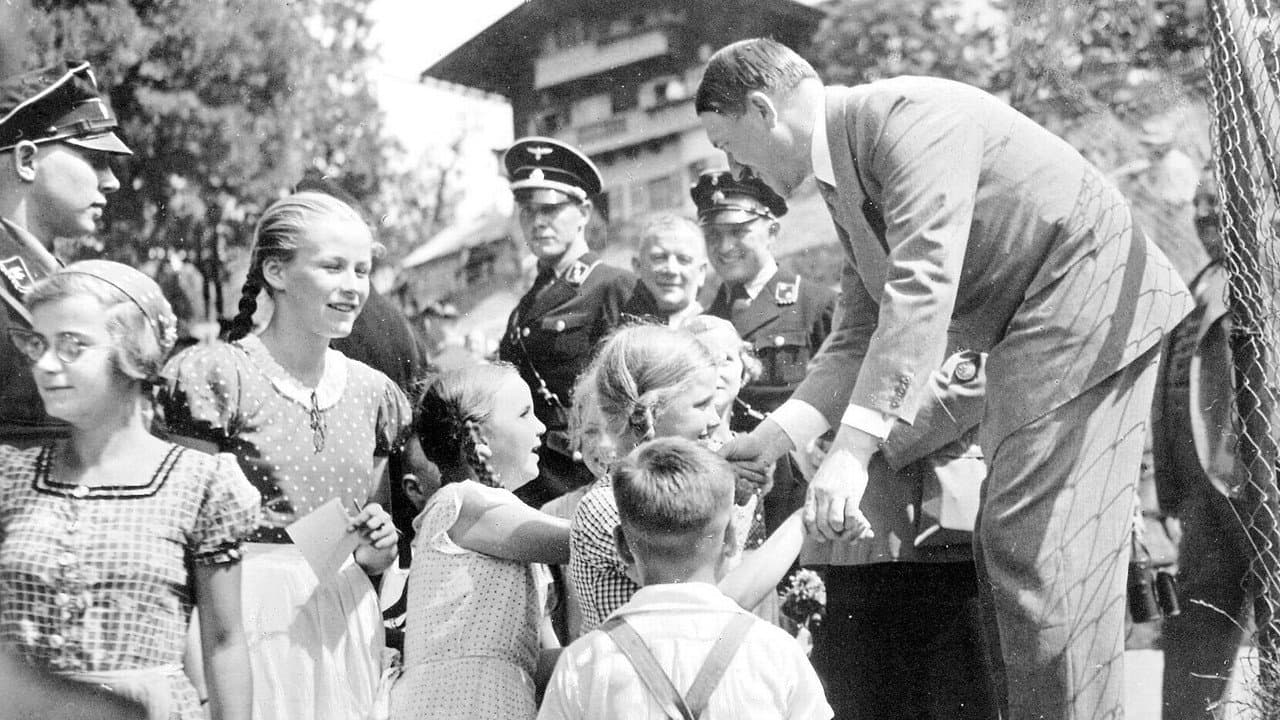 Backdrop – Hitler und die Kinder vom Obersalzberg
