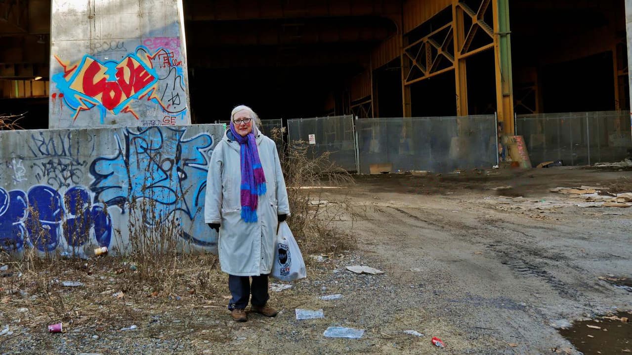 Backdrop – Feral Love