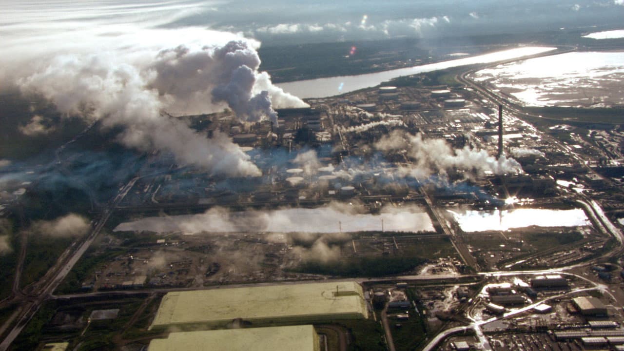 Backdrop – Petropolis: Aerial Perspectives on the Alberta Tar Sands