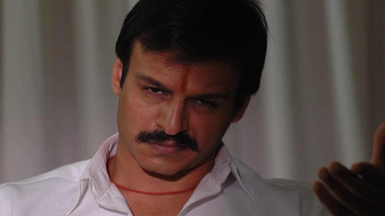 Backdrop – रखता चरित्र