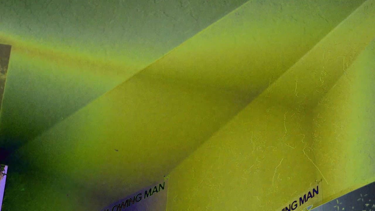 Backdrop – Finds Itself in Corners