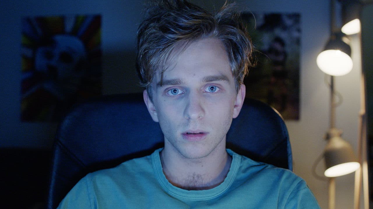 Backdrop – Maturant