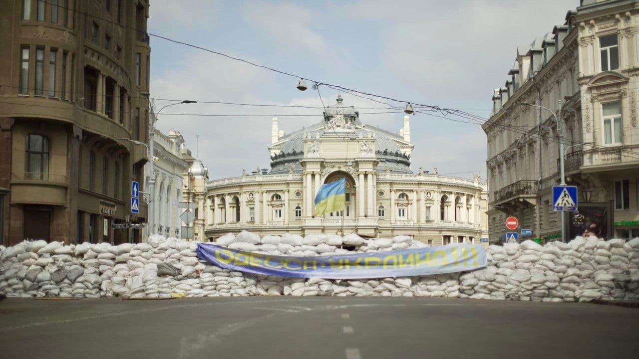 Backdrop – Ukraine : la fin du monde russe ?