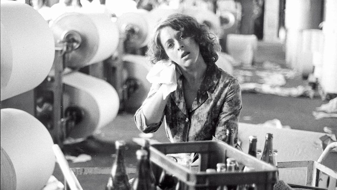 Backdrop – Vdovstvo Karoline Žašler