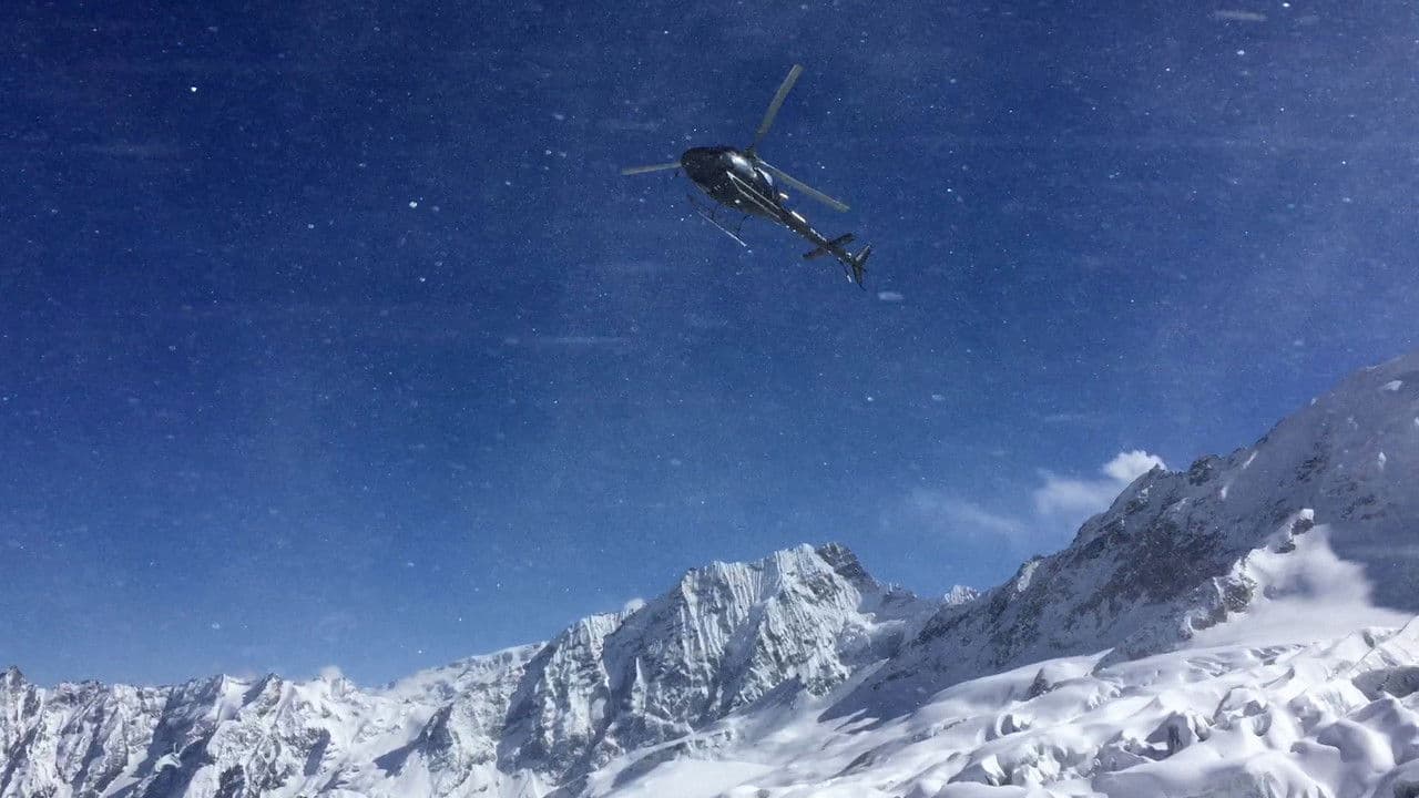 Backdrop – Simone Moro, I-View