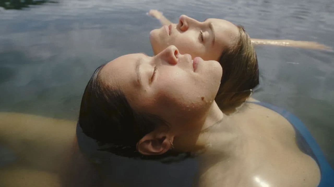 Backdrop – Les filles bleues de l'été