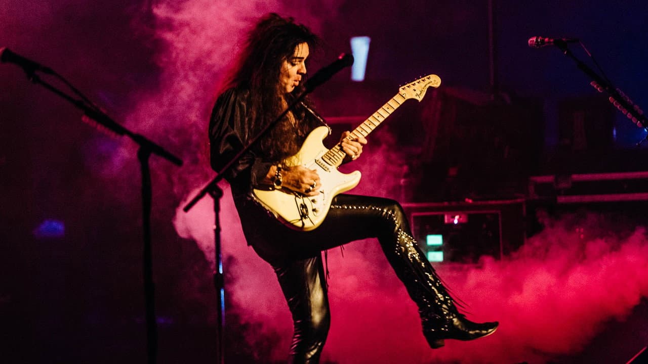 Backdrop – Yngwie Malmsteen: Live in Korea