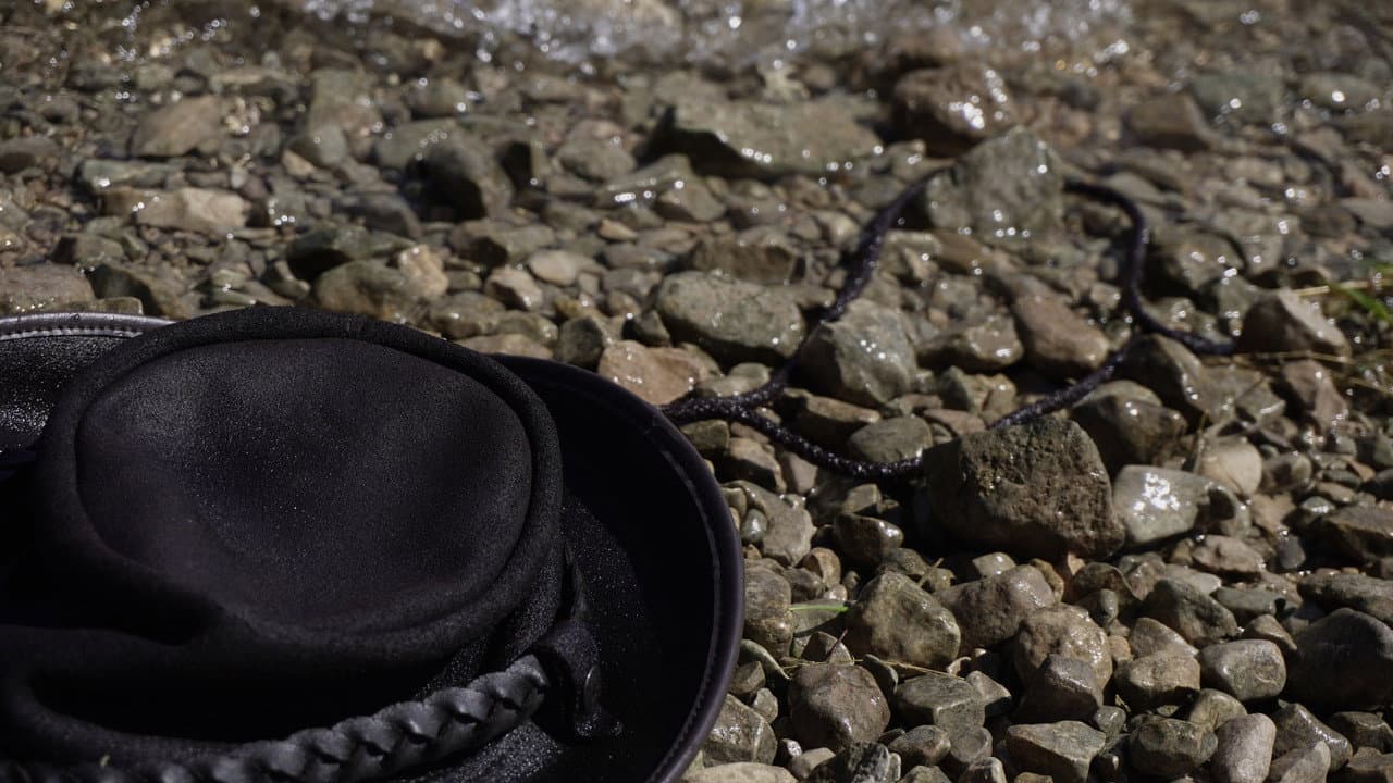 Backdrop – Fucker Lake