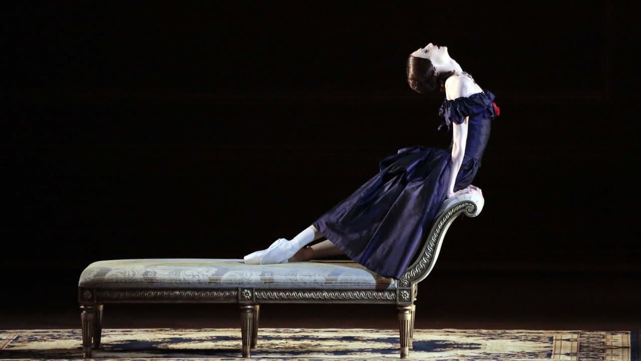 Backdrop – Bolshoi Ballet: The Lady of the Camellias