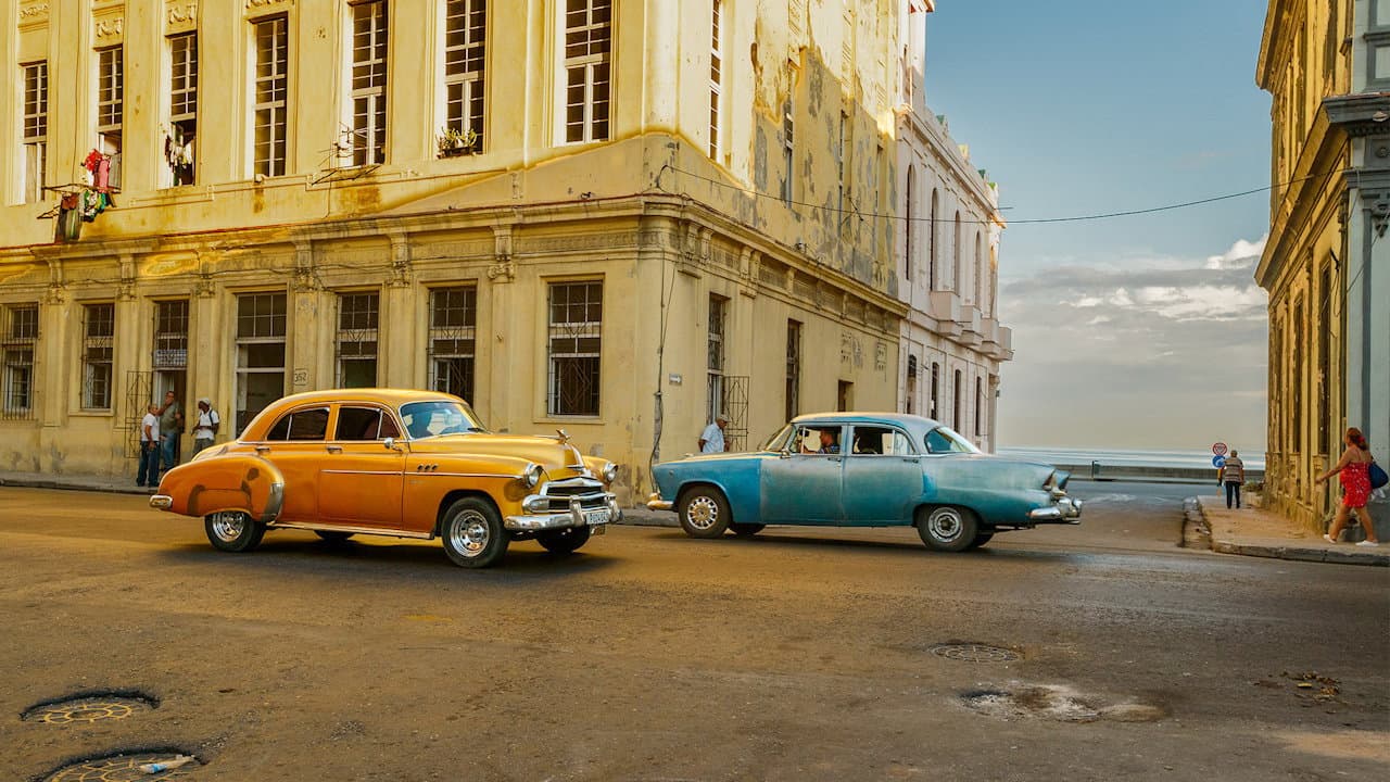 Backdrop – Havana Motor Club