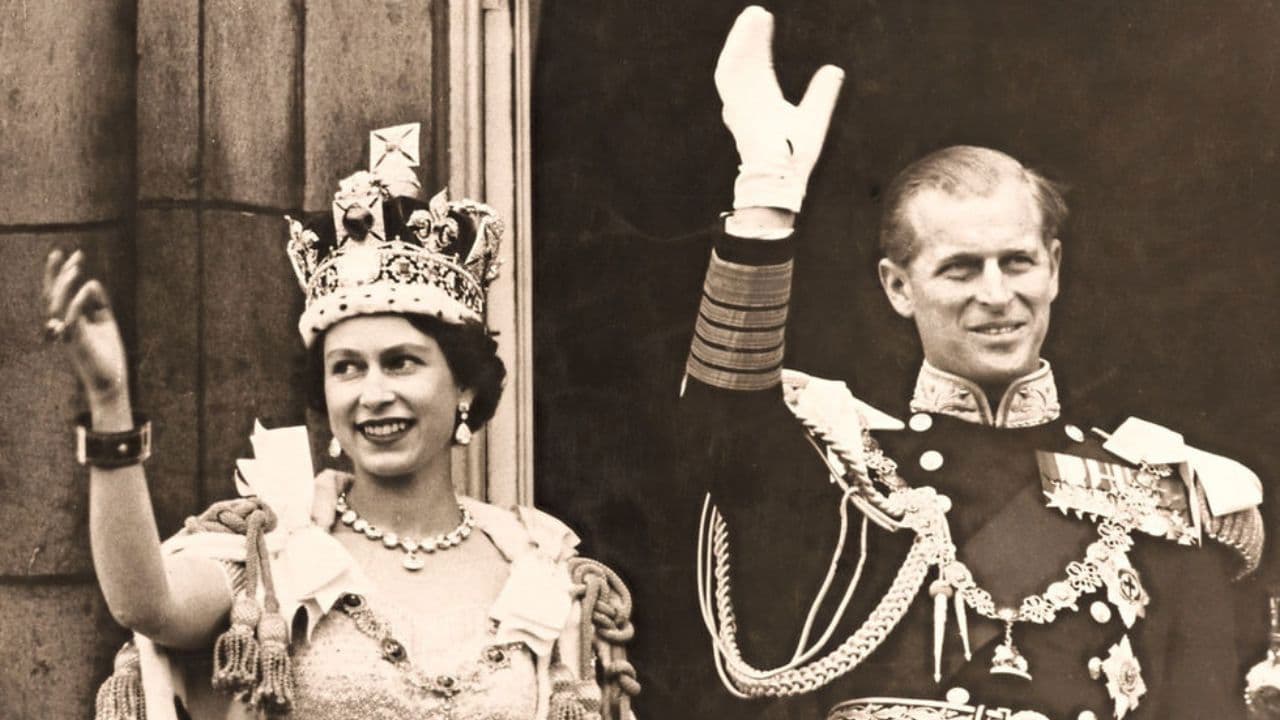 Backdrop – A Queen Is Crowned