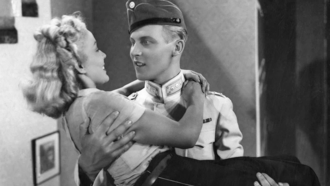 Backdrop – Punahousut