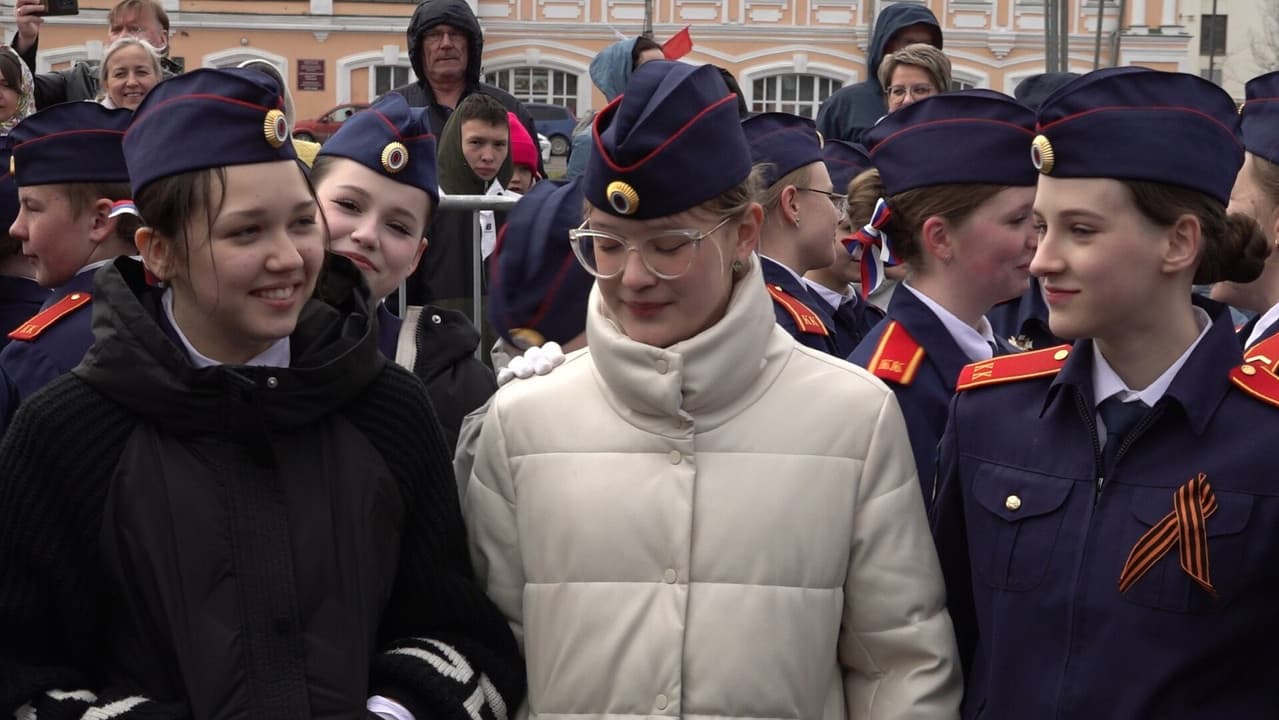 Backdrop – Russland und die Schweiz – Eine Beziehung in Zeiten des Krieges