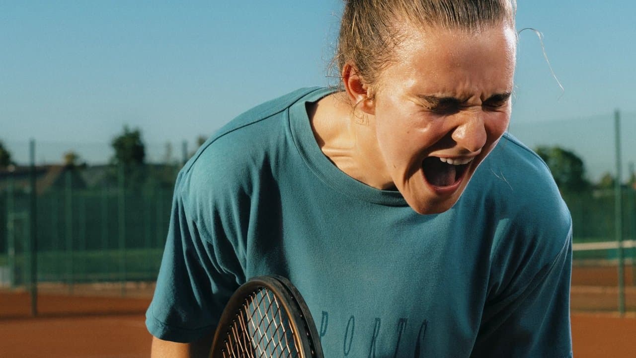 Backdrop – Julie bleibt still