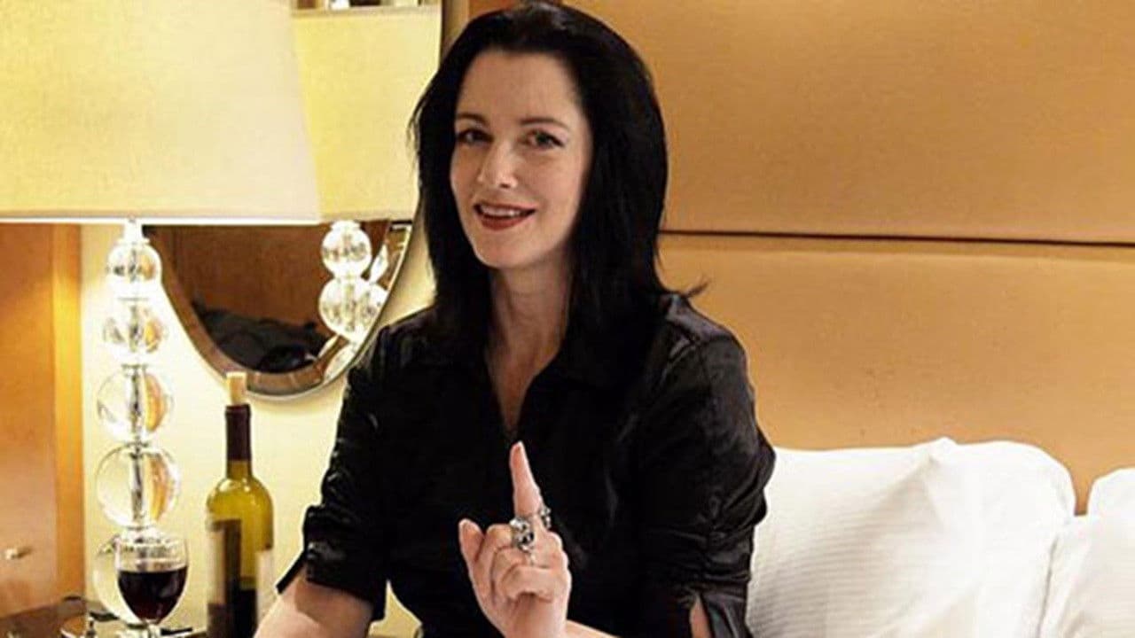 Backdrop – Scream Queens: Horror Heroines Exposed