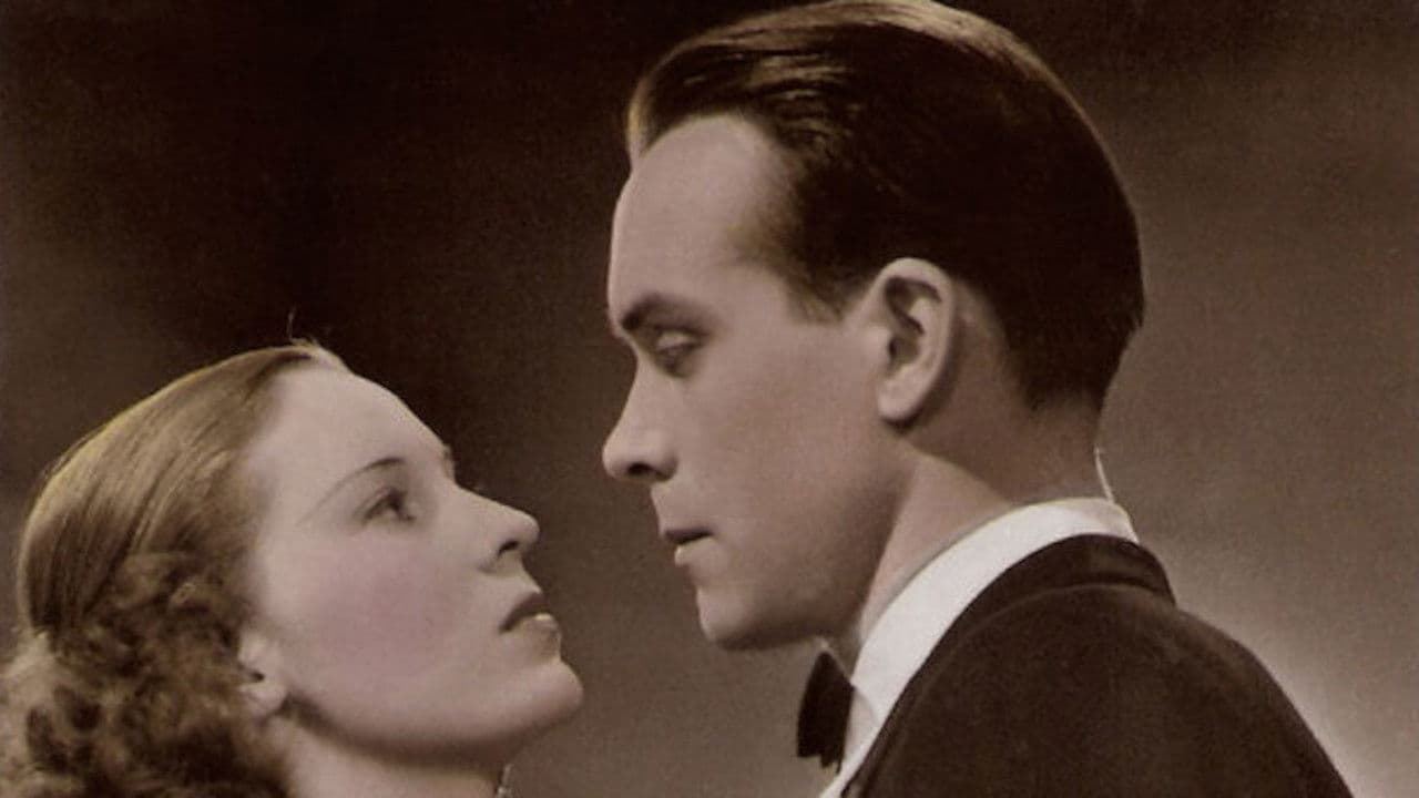 Backdrop – This Man in Paris