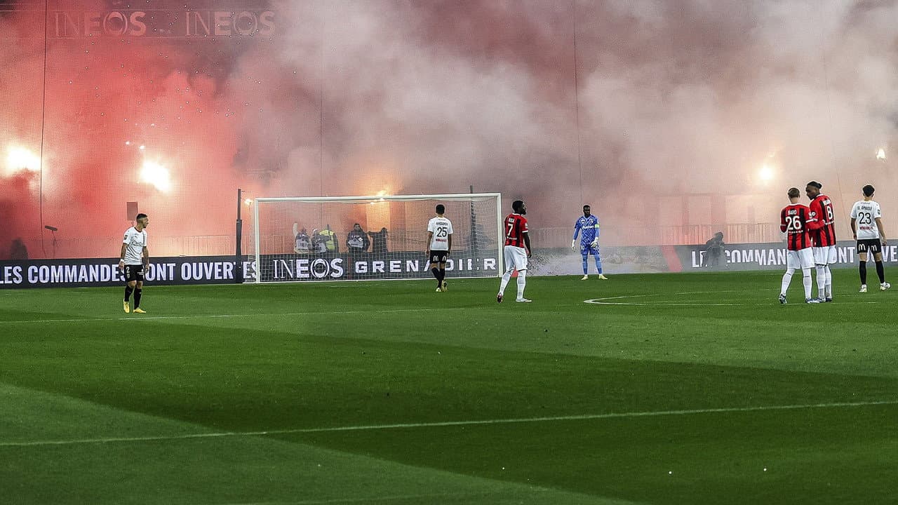 Backdrop – Violences dans le football - Et si on se calmait ?