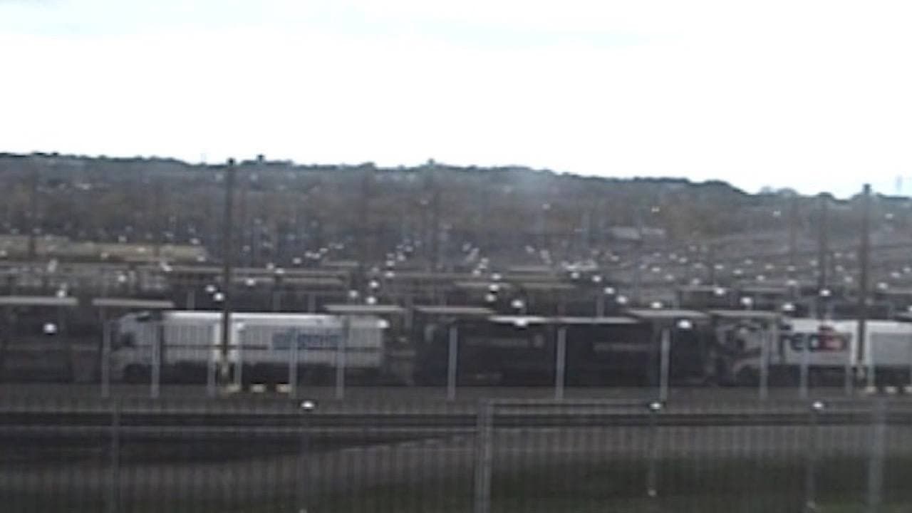 Backdrop – Sitting Idle