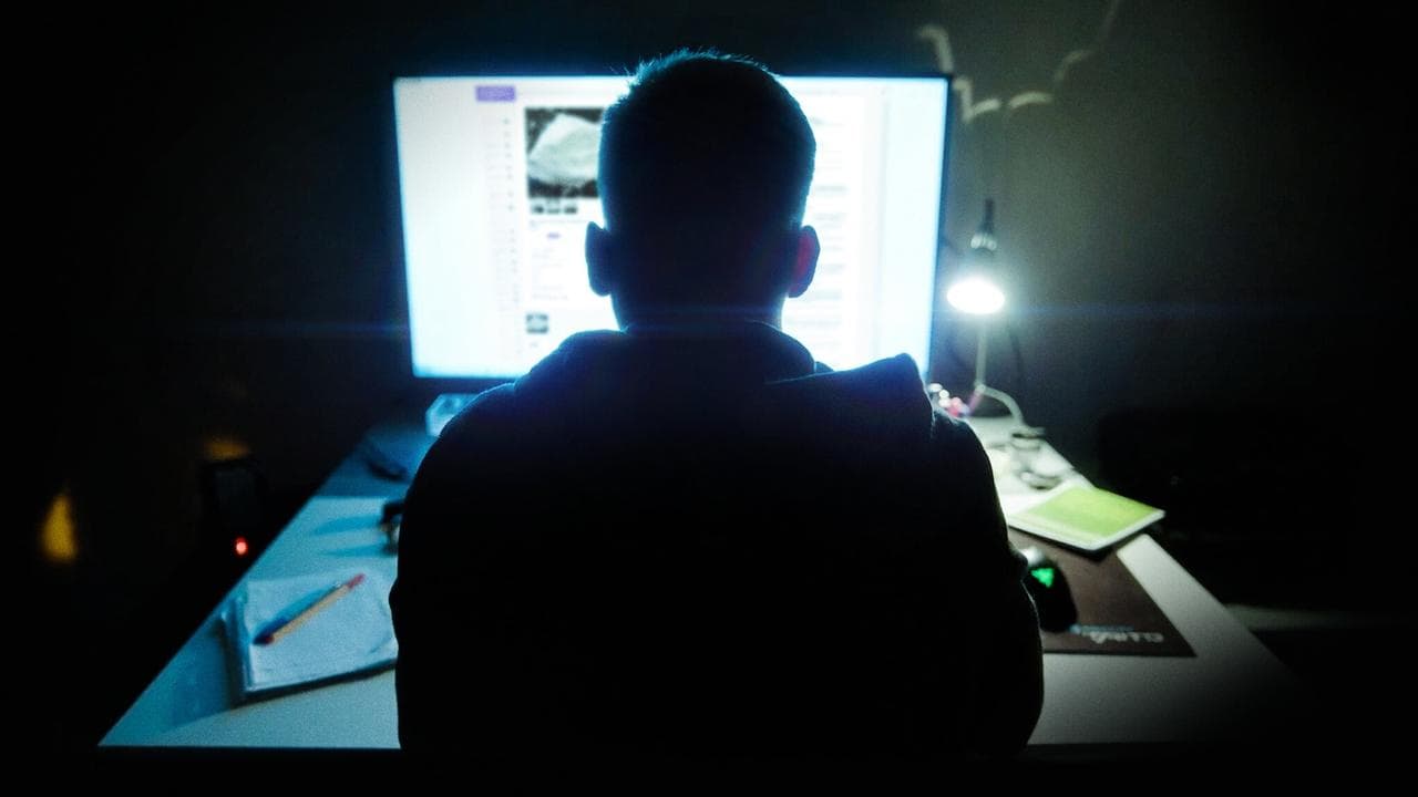 Backdrop – Shiny_Flakes: The Teenage Drug Lord