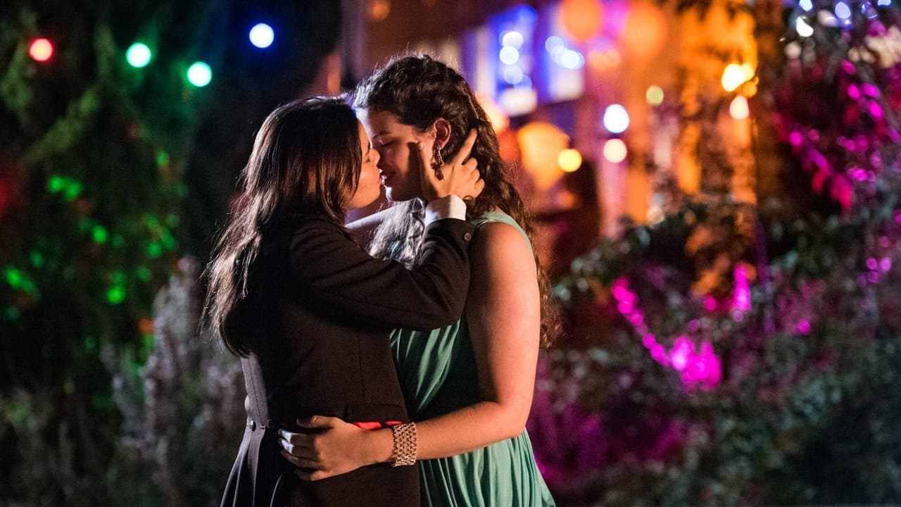 Backdrop – Ellie & Abbie