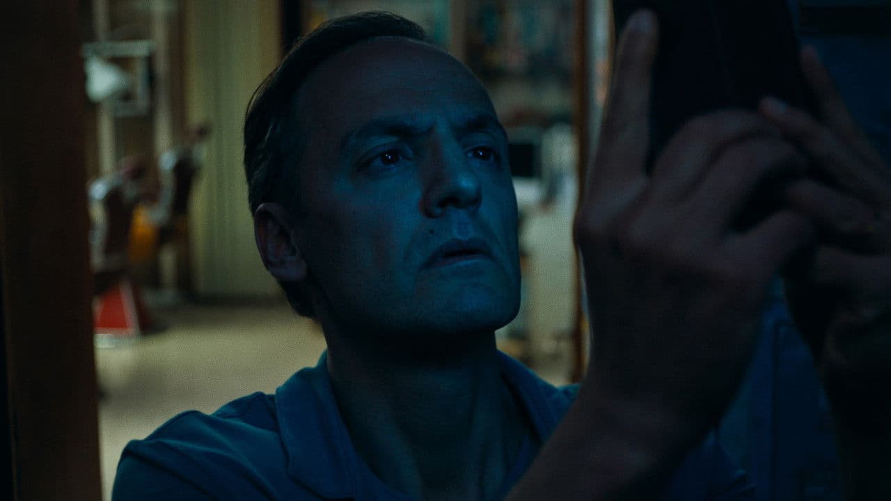 Backdrop – Il Complottista