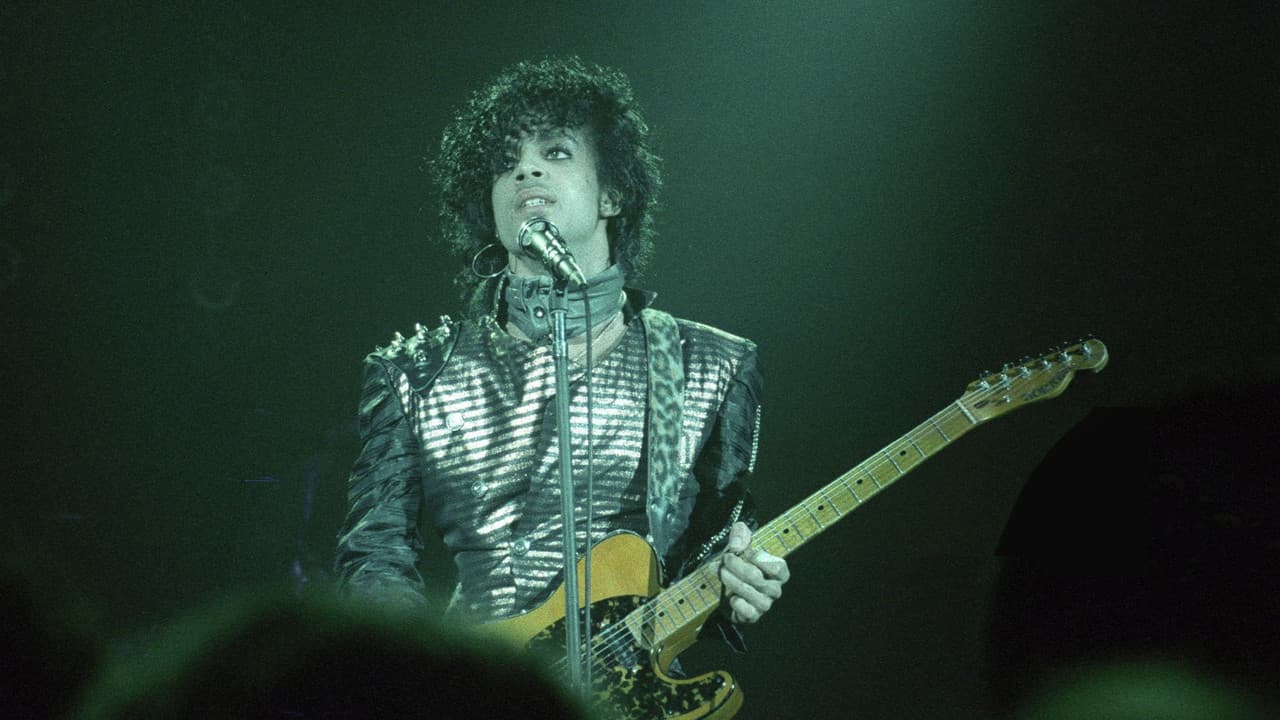 Backdrop – Prince and the Revolution: The Makings Of Rain