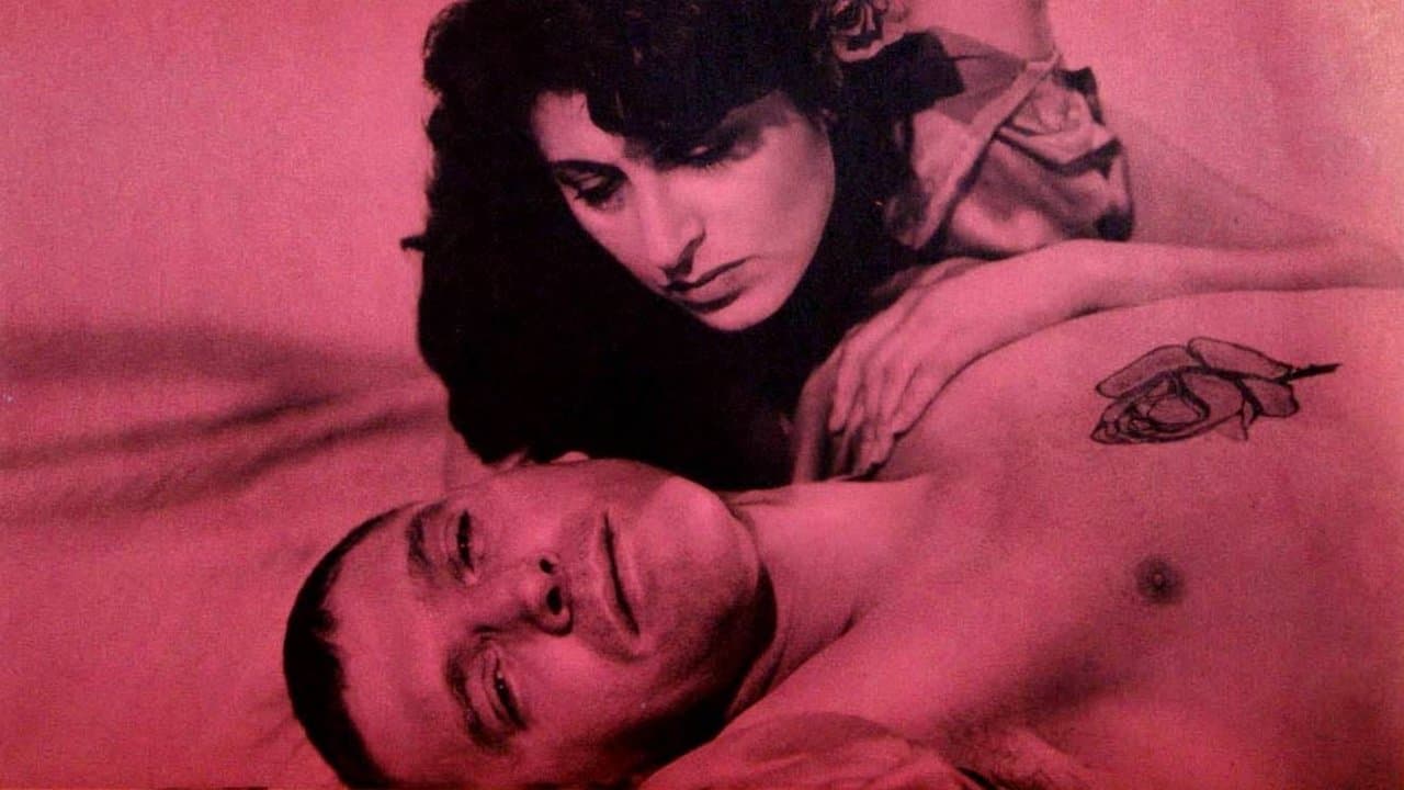 Backdrop – Die tätowierte Rose