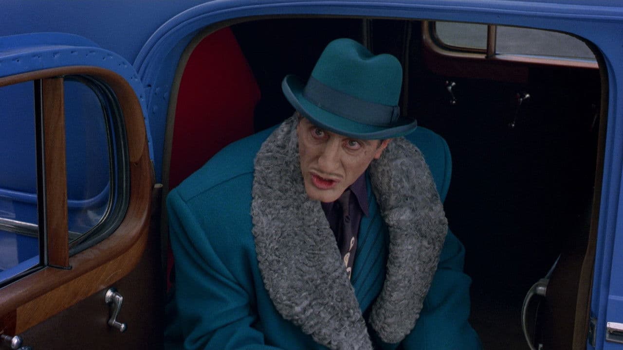 Backdrop – Dick Tracy