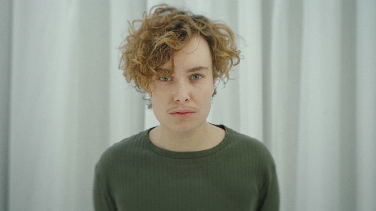 Backdrop – Being Sascha