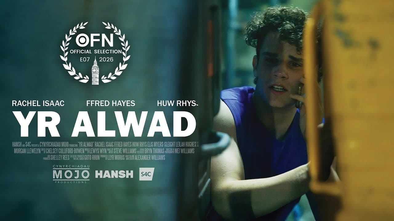 Backdrop – Yr Alwad