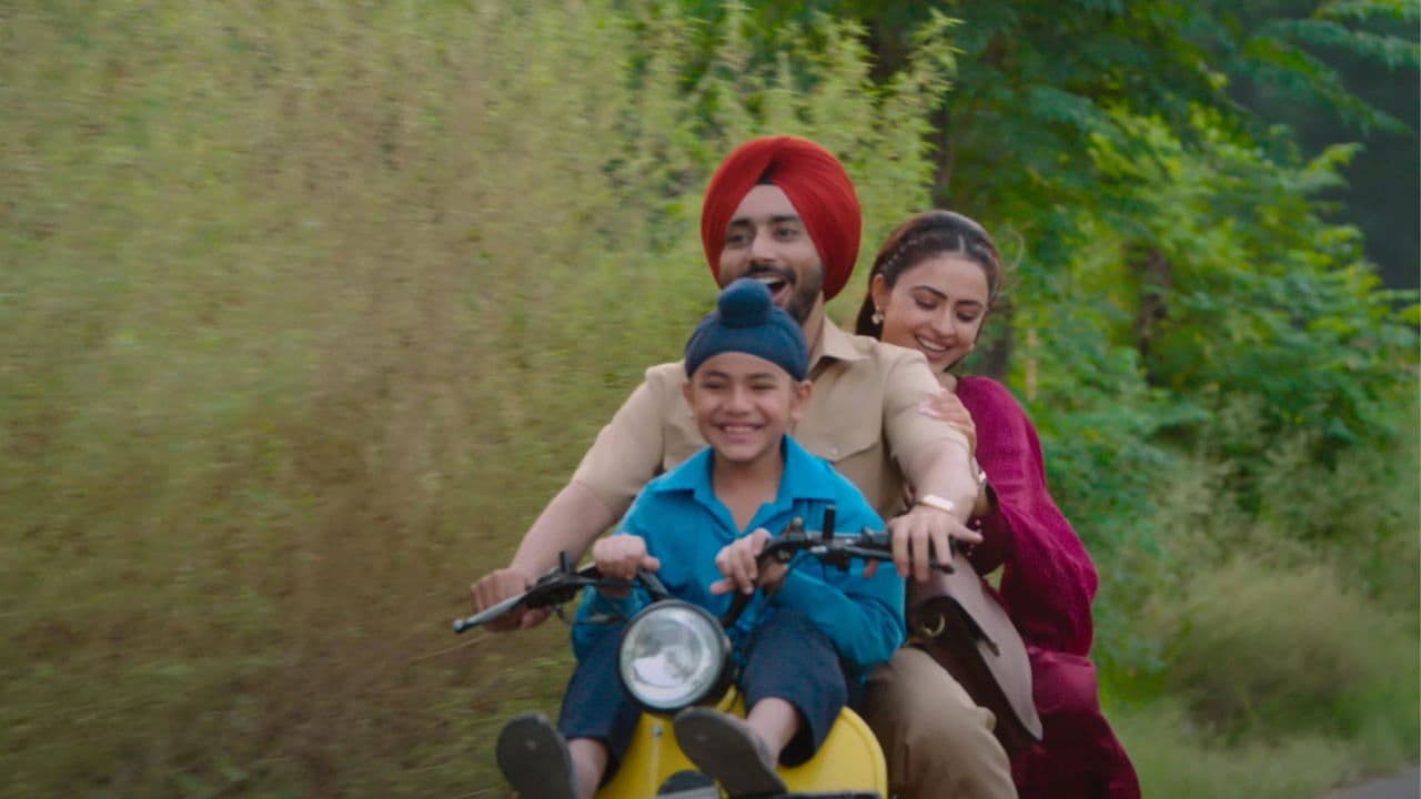 Backdrop – ਹੋਸ਼ਿਆਰ ਸਿੰਘ (ਅਪਨਾ ਅਰਸਤੂ)