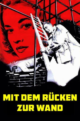 Mit dem Rücken zur Wand