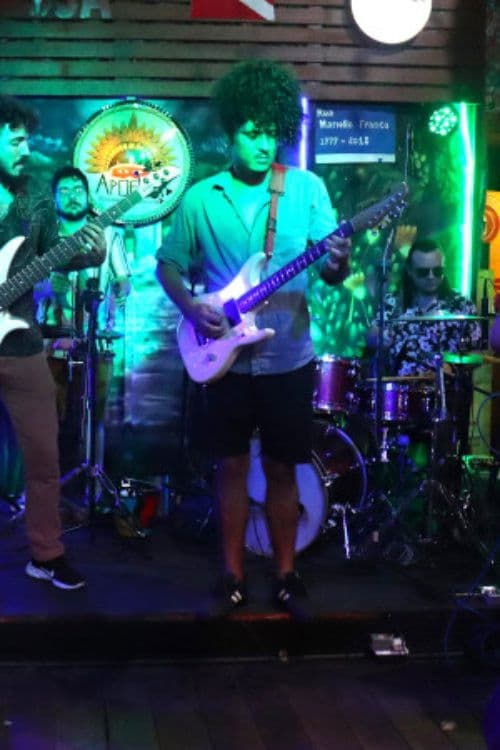 O Clube Da Guitarrada