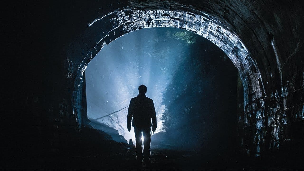 Backdrop – Die Angst in meinem Haus